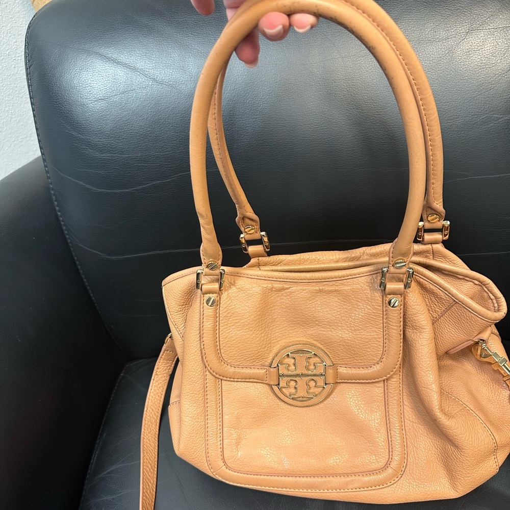 Tory Burch Amanda Handbag